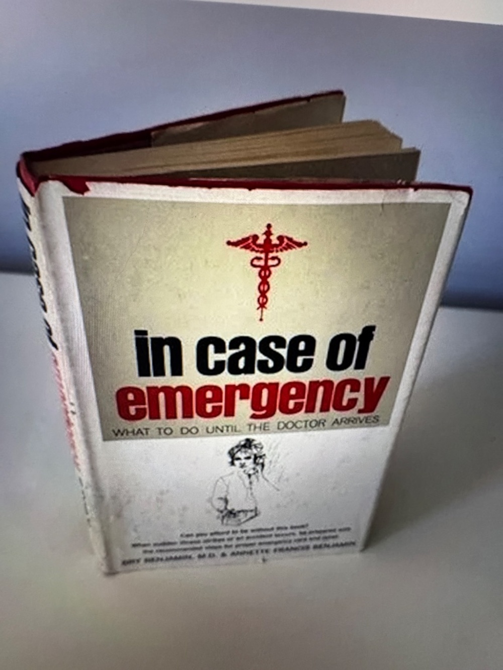 In Case Of Emergency What To Do Until The Doctor Arrives - Picture 7 of 7